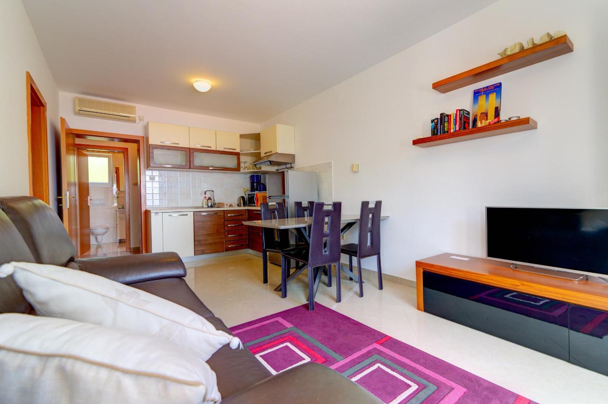 Apartmani Lili Novi Vinodolski Exteriör bild